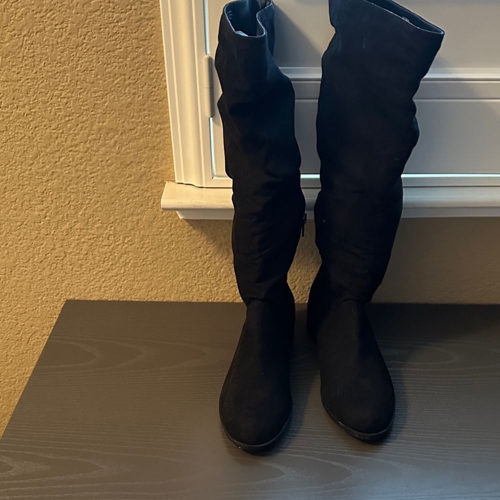 Kelly & Katie Black Knee High Suede Boots Size 6.5